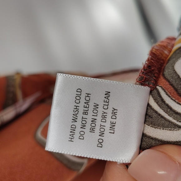 Sweet Rain Floral Open Kimono Size XL Fall Season Colors Rust Black Cream - Picture 7 of 7